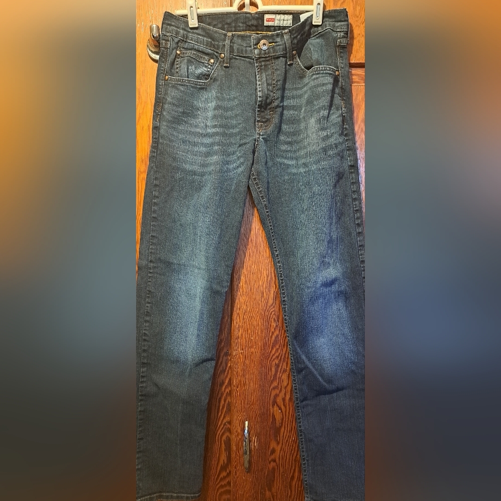Wrangler Dark Blue Straight Jeans. Slim Fit. 32x32